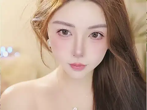 Snapshot of Qiaoqiao_ chatting on 05-25-26, 04:02 Qiaoqiao online show from 05-25-26, 04:02