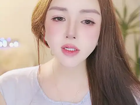 Snapshot of Qiaoqiao_ chatting on 06-13-26, 04:38 Qiaoqiao online show from 06-13-26, 04:38