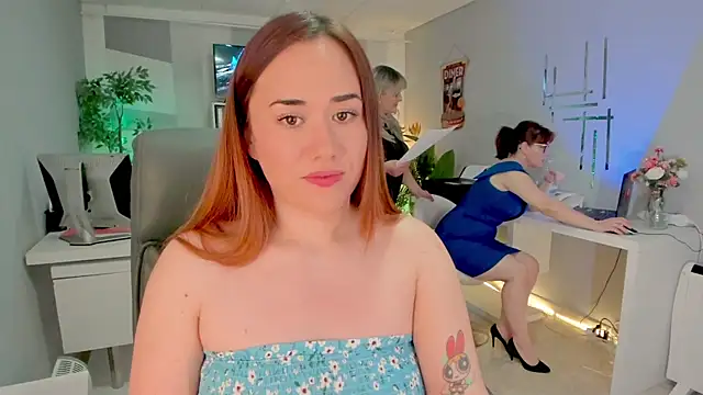 Snapshot of Butterflyblue_dream chatting on 03-03-25, 04:56 Butterflyblue dream online show from 03-03-25, 04:56