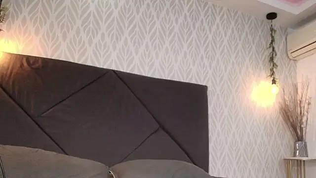 flavia cruz online show from 11-09-25, 07:34