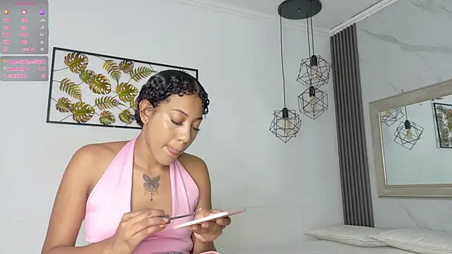 flavia cruz online show from 12-15-25, 06:56