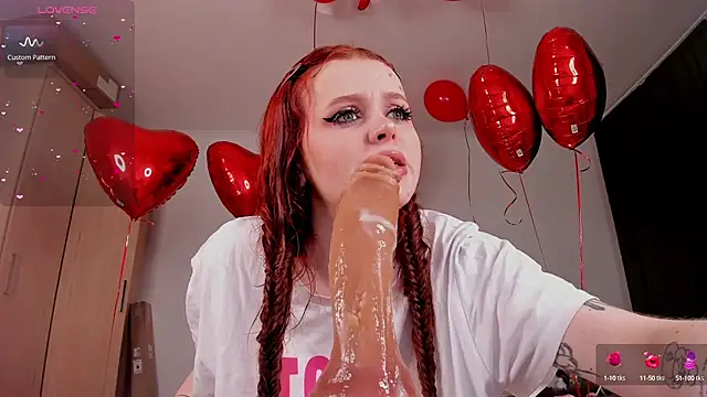 Snapshot of mirida_fox chatting on 02-13-25, 09:17 mirida fox online show from 02-13-25, 09:17