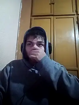 LoganFinds online show from 11-04-25, 02:43