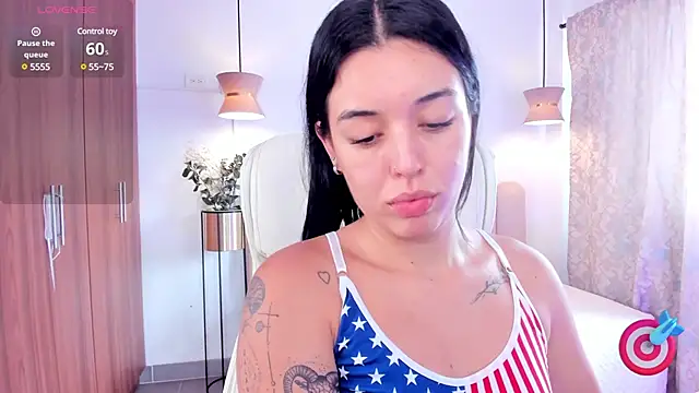 zoee jackson online show from 02-25-25, 06:42