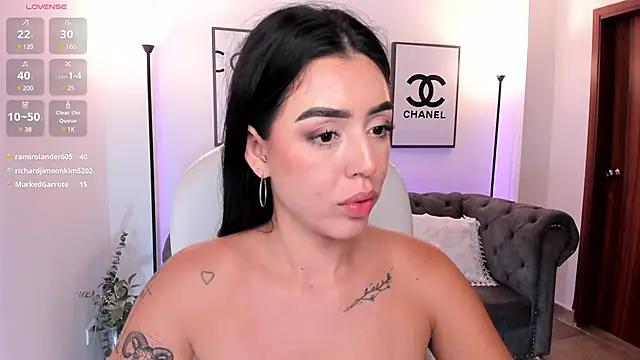 zoee jackson online show from 03-22-25, 01:32