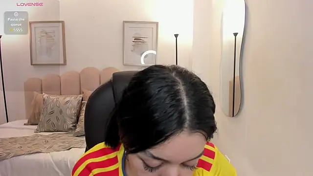 zoee jackson online show from 07-07-26, 06:23