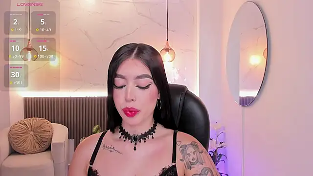 zoee jackson online show from 07-18-26, 07:17