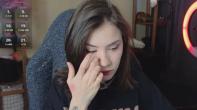 Snapshot of alicekiit chatting on 02-01-26, 06:45 alicekiit online show from 02-01-26, 06:45