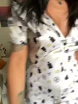 GrlAlice online show from 01-27-25, 03:18