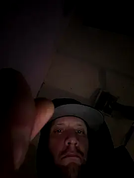 Snapshot of matte36_ chatting on 10-26-25, 04:07 matte36  online show from 10-26-25, 04:07