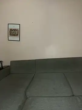 Snapshot of EdnaBradley chatting on 10-12-25, 01:43 EdnaBradley online show from 10-12-25, 01:43