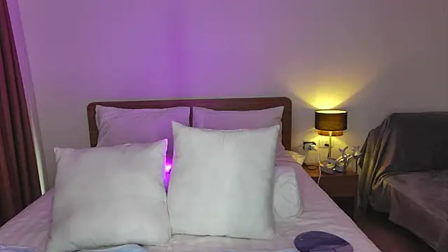 YourSexyNeighbour online show from 12-25-24, 06:09