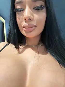 Snapshot of amirahylerr chatting on 12-08-24, 10:47 amirahylerr online show from 12-08-24, 10:47