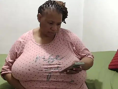 Snapshot of Bustyslave48 chatting on 06-22-26, 06:10 Bustyslave48 online show from 06-22-26, 06:10