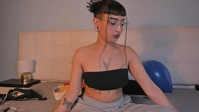 Cintya Kros online show from 12-02-24, 08:22