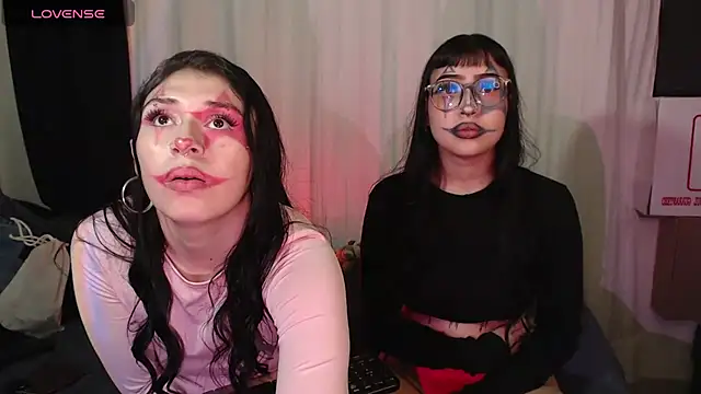 Cintya Kros online show from 10-24-25, 11:56