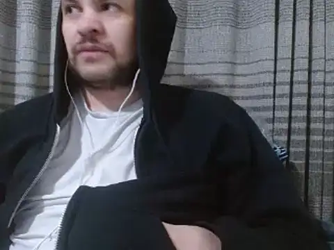 camiloking1720 online show from 01-27-25, 05:36