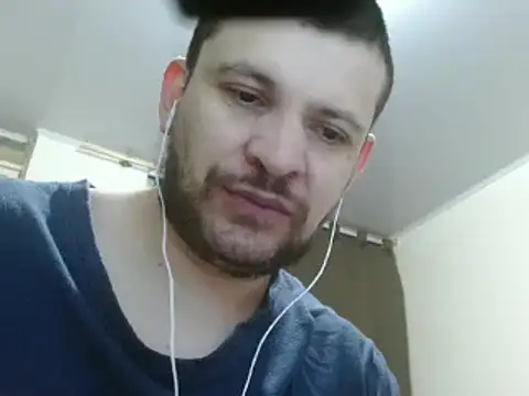 camiloking1720 online show from 02-03-25, 12:47