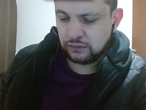 Snapshot of camiloking1720 chatting on 03-05-26, 03:30 camiloking1720 online show from 03-05-26, 03:30