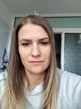 Snapshot of NattyReturn chatting on 01-22-25, 11:34 NattyReturn online show from 01-22-25, 11:34