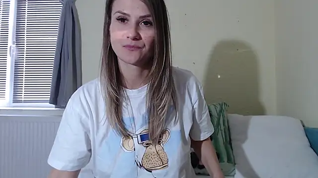 Snapshot of NattyReturn chatting on 03-21-25, 09:23 NattyReturn online show from 03-21-25, 09:23