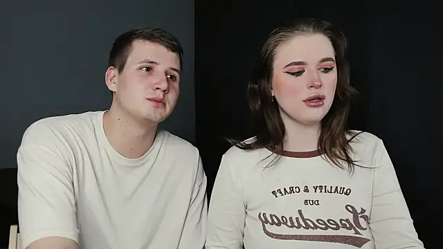 Snapshot of Pinku_kitsune chatting on 03-12-25, 10:07 Pinku kitsune online show from 03-12-25, 10:07