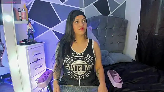 alyssa magiic online show from 06-18-26, 05:06