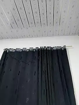 IamAlana  online show from 12-31-24, 10:58