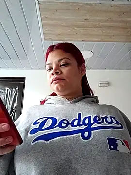 Snapshot of IamAlana_ chatting on 05-17-26, 12:34 IamAlana online show from 05-17-26, 12:34