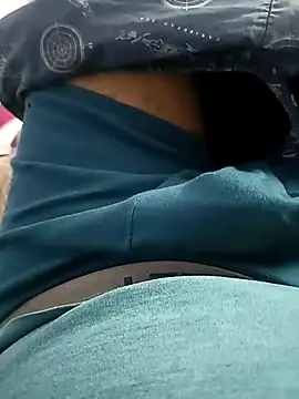 Snapshot of nikindian2024 chatting on 12-22-25, 04:59 nikindian2024 online show from 12-22-25, 04:59