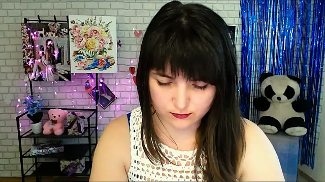 Darina M  online show from 02-22-25, 08:50