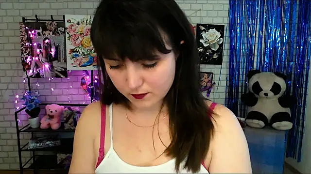 Darina M  online show from 02-23-25, 08:49