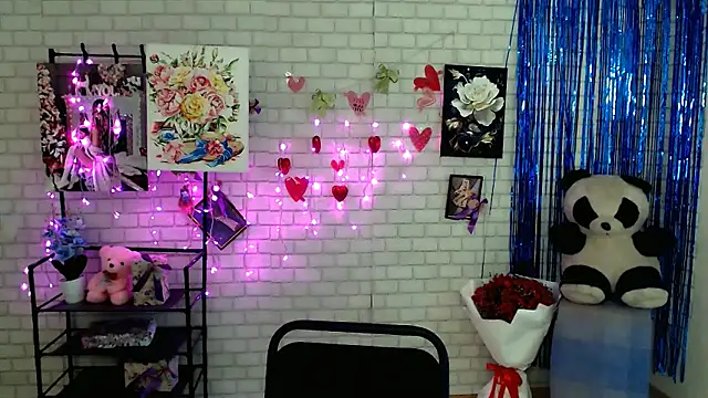 Darina M  online show from 03-19-25, 08:45