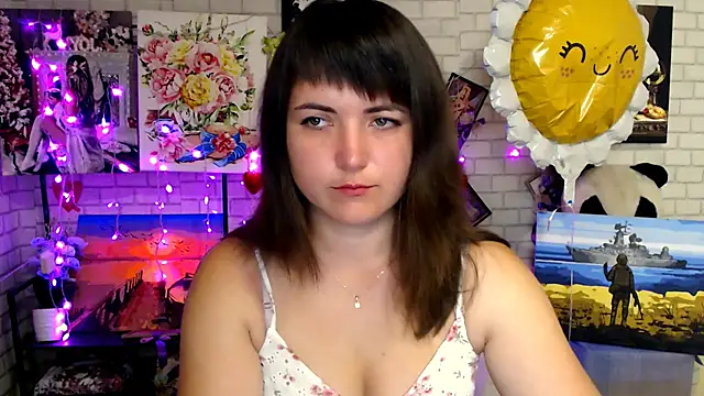 Darina M  online show from 09-16-25, 04:57