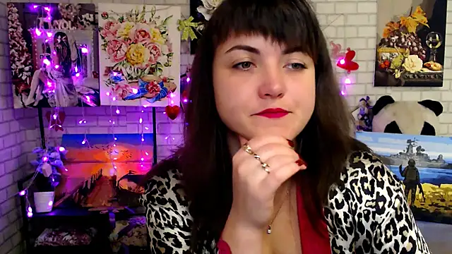 Darina M  online show from 10-22-25, 05:41