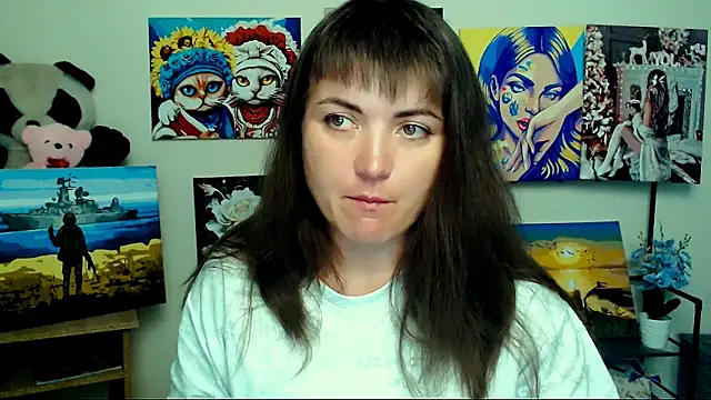 Snapshot of Darina_M_ chatting on 07-05-26, 04:41 Darina M online show from 07-05-26, 04:41