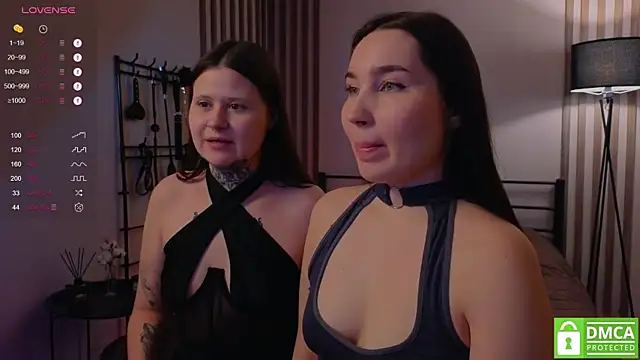 Snapshot of domDani_subMay chatting on 02-19-25, 06:11 domDani subMay online show from 02-19-25, 06:11