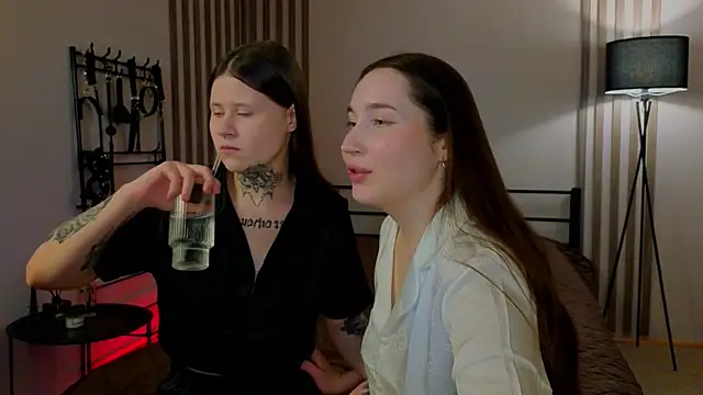 Snapshot of domDani_subMay chatting on 03-15-25, 10:46 domDani subMay online show from 03-15-25, 10:46