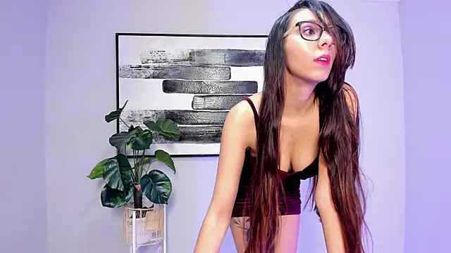 Snapshot of luna_willians chatting on 01-25-25, 12:05 luna willians online show from 01-25-25, 12:05