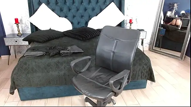 AlexiaKendall online show from 12-29-24, 11:50