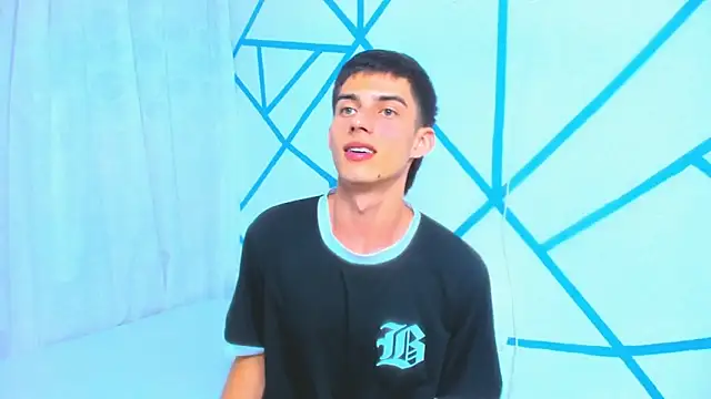 liam scott77 online show from 11-03-25, 08:32