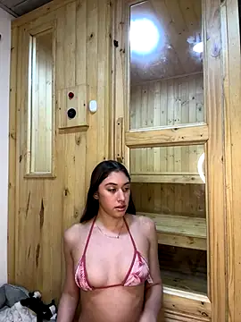 Barbielatinas online show from 10-14-25, 03:40