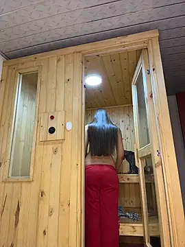 Snapshot of Barbielatinas chatting on 03-02-26, 01:40 Barbielatinas online show from 03-02-26, 01:40