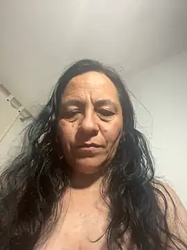 Snapshot of Freya_Artemisa chatting on 02-14-25, 02:28 Freya Artemisa online show from 02-14-25, 02:28
