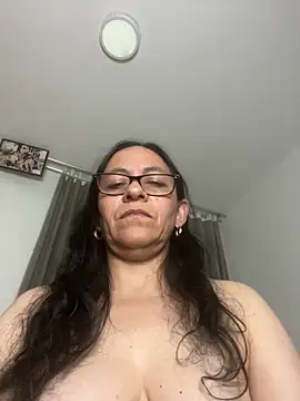 Snapshot of Freya_Artemisa chatting on 03-11-25, 05:49 Freya Artemisa online show from 03-11-25, 05:49