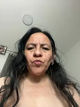 Snapshot of Freya_Artemisa chatting on 03-15-25, 06:14 Freya Artemisa online show from 03-15-25, 06:14