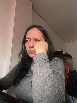 Snapshot of Freya_Artemisa chatting on 09-22-25, 05:26 Freya Artemisa online show from 09-22-25, 05:26