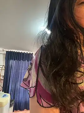 Snapshot of Freya_Artemisa chatting on 09-28-25, 06:35 Freya Artemisa online show from 09-28-25, 06:35
