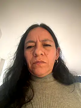Snapshot of Freya_Artemisa chatting on 10-14-25, 08:09 Freya Artemisa online show from 10-14-25, 08:09