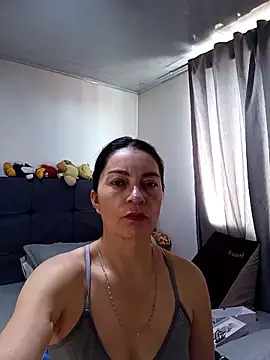 renata hot1 online show from 04-07-26, 07:25